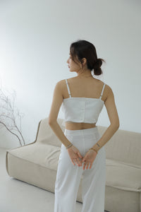 ANNA RIBBON BOW SILK TOP-WHITE