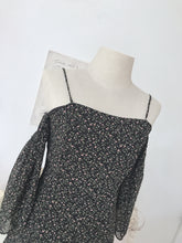 BLACK FLORAL JUMPSUIT (4424727101515)