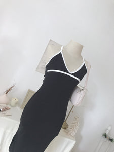 BLACK KNITTED SINGLET DRESS (4424727429195)