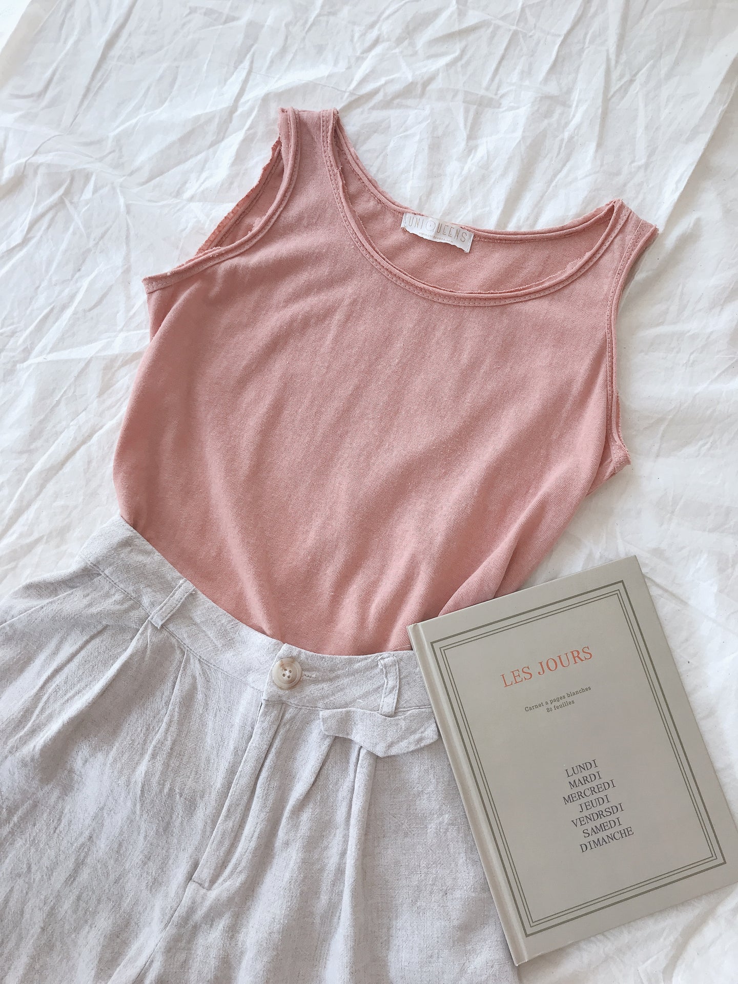 KOREAN SLEEVELESS TANK TOP
