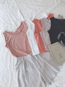 KOREAN SLEEVELESS TANK TOP